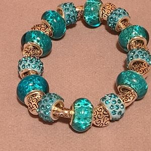 Beaded bracelet